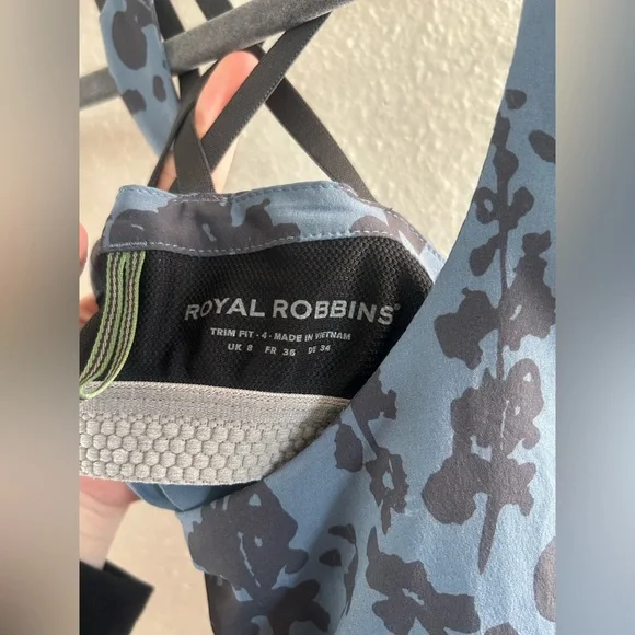 Royal Robbins Spotless Evolution Floral Tank Active Dress Womens Size 4 - Picture 8 of 13